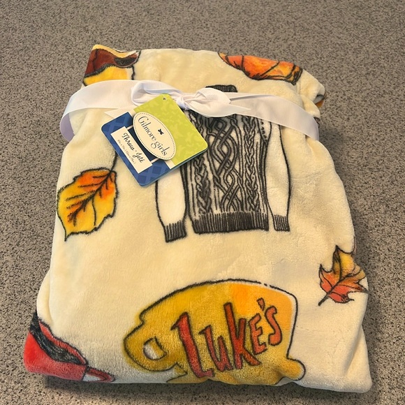 Warner Bros. Other - Gilmore Girls Stars Hallow Fall Throw Blanket 60x70 NWT